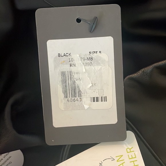 BRAND NEW Designer Leather Pants - Vegan, stretchy, with Tags - Picture 5 of 5